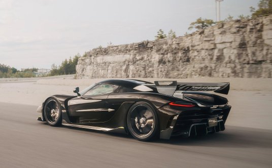 Koenigsegg Sadair’s Spear