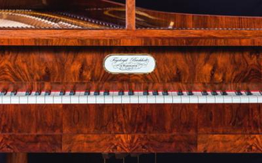 Klawiatura fortepianu Fryderyka Buchholtza odtworzonym przez Paula McNulty'ego