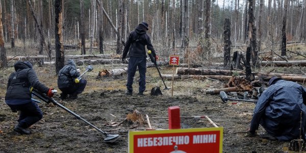 Ukraina tonie w minach po Rosjanach. „Nie rozminujemy kraju nawet przez 10 lat”
