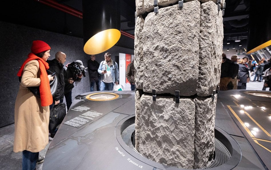 Stacja metra Fori Imperiali jest zwiedzana jak muzeum