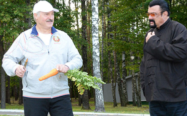 Aleksandr Łukaszenko i Steven Seagal