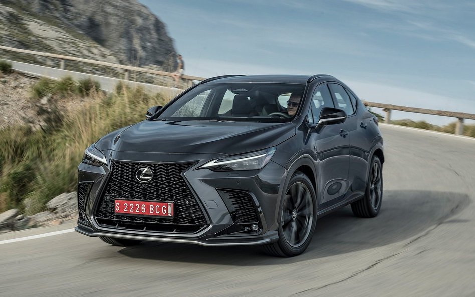 Lexus NX