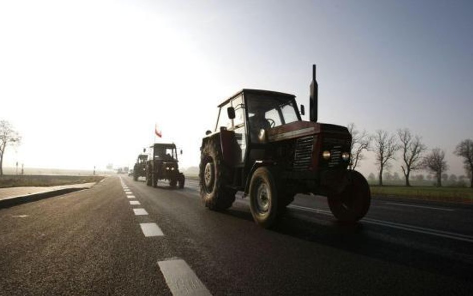 Rolnicy znów opanowali Warszawę. W czwartek manifestacje zorganizowały wiejskie OPZZ oraz NSZZ „Soli