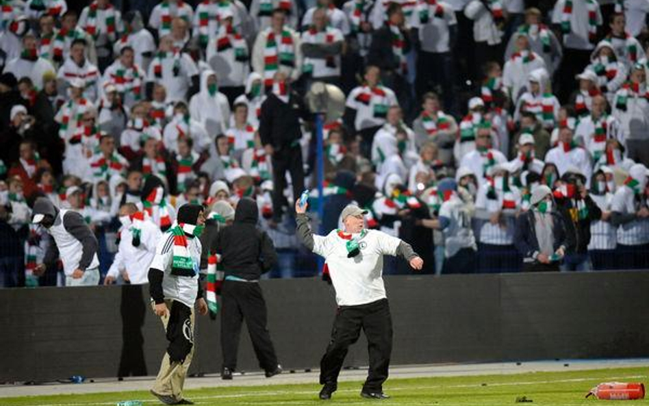 Stadiony coraz bezpieczniejsze