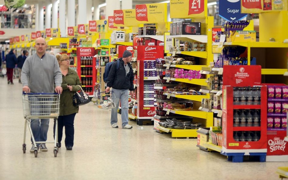 Tesco udostępnia aplikację zapobiegającą marnowaniu żywności
