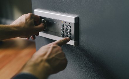 Firma musi mieć sejf, fiskus to potwierdza