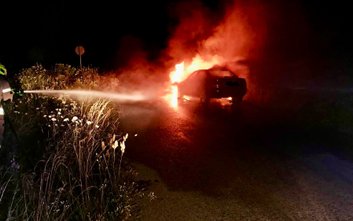 Trwa ustalanie tożsamości ofiary, której ciało znaleziono w płonącym aucie