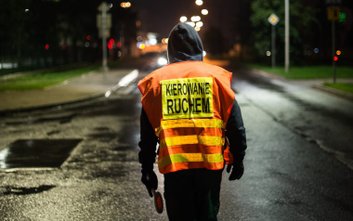 Drogowcy pracują na skrzyżowaniu ulic Wólczyńskiej i Nocznickiego. Prace będą prowadzone także w noc