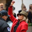 Jeśli dziś piątek, to Jane Fonda znowu jest aresztowana