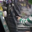 Konieczność wylegitymowania się to zmora zakupów w kasach samoobsługowych