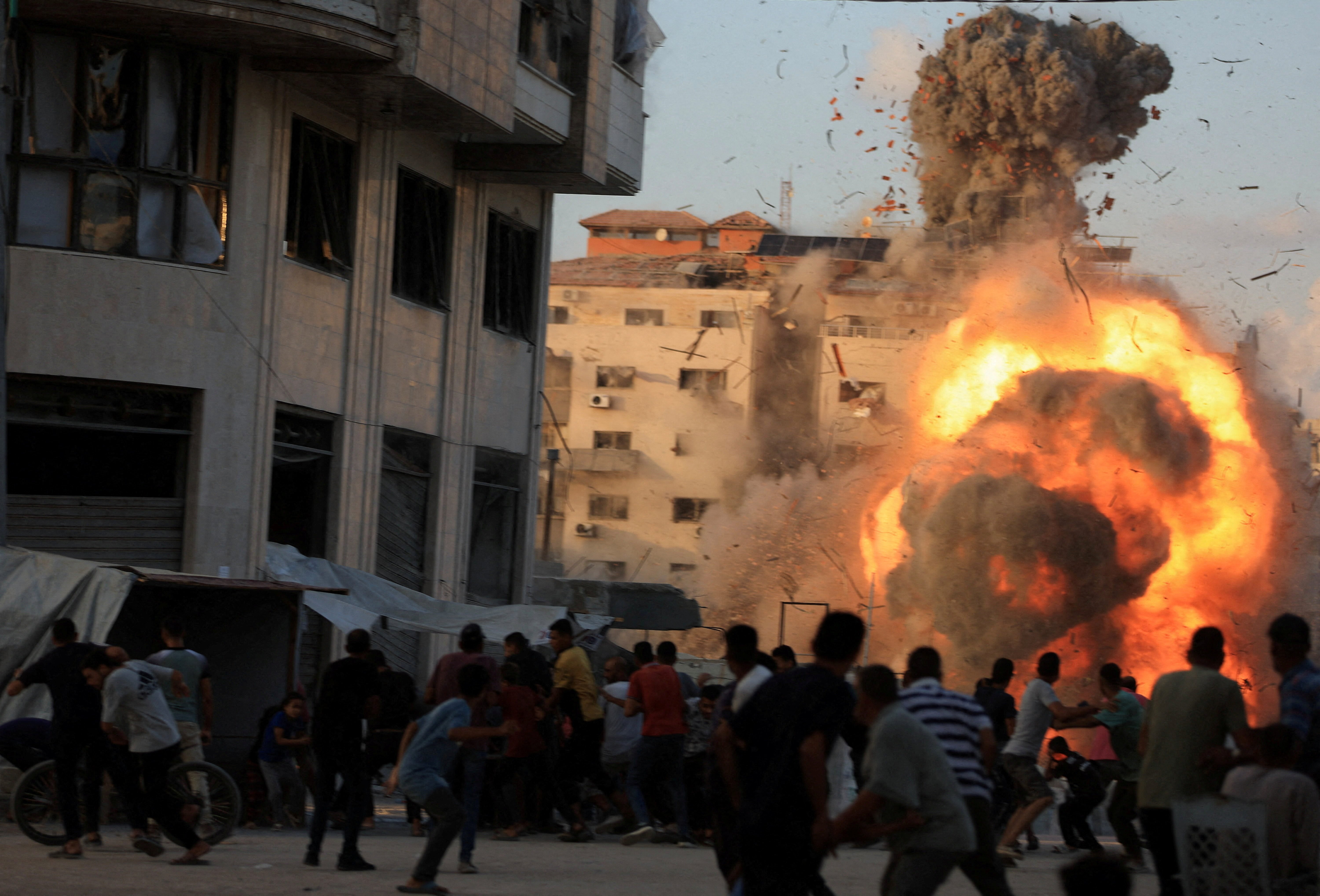 Gaza znika. Gospodarka Izraela kwitnie