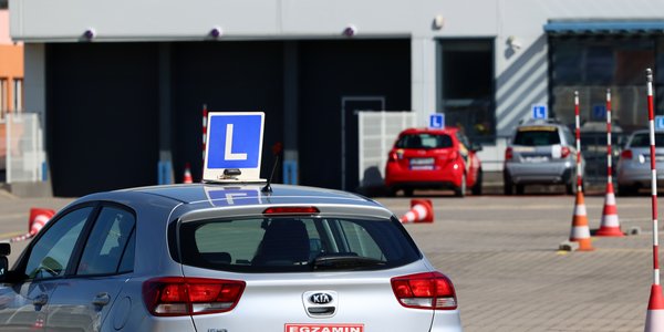 To może być bat na egzaminatorów, którzy masowo oblewają kursantów