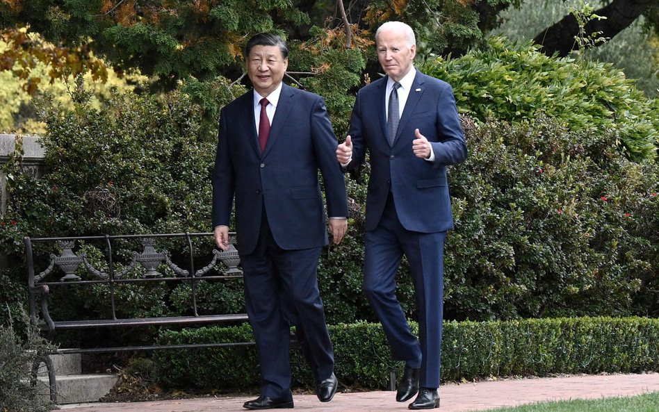 Xi Jinping i Joe Biden podczas ostatniego spotkania z okazji szczytu Wspólnoty Gospodarczej Azji i P