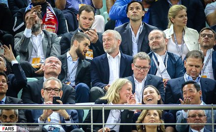 Roman Abramowicz podczas meczu swojej drużyny Chelsea FC z Arsenalem Londyn w 2019 roku.