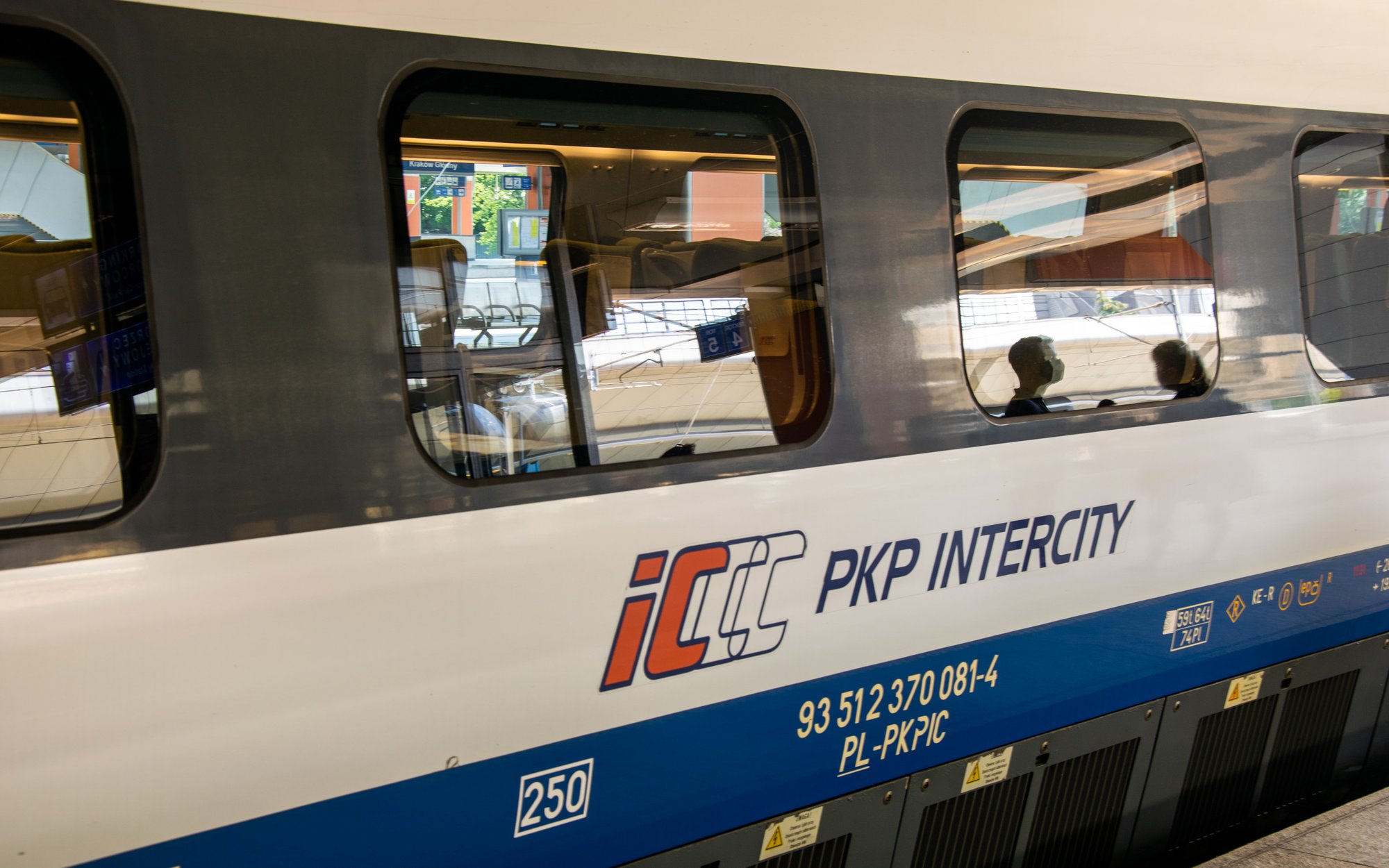 Coraz więcej opóźnień na kolei. Szczególnie mizernie wygląda PKP Intercity