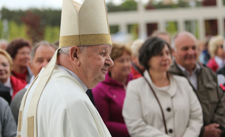 Ostatnie tygodnie były dla Kościoła i hierarchii trudne. Cień podejrzeń, m.in. o tuszowanie pedofili