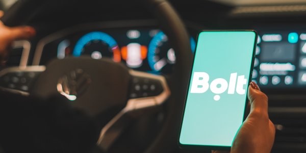 "Bolt lokalnie" z kierowcami mówiącymi po polsku to dyskryminacja? Prawnicy komentują