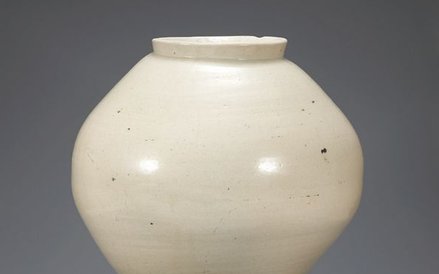 Wazon księżycowy Joseon, XIX w. porcelana