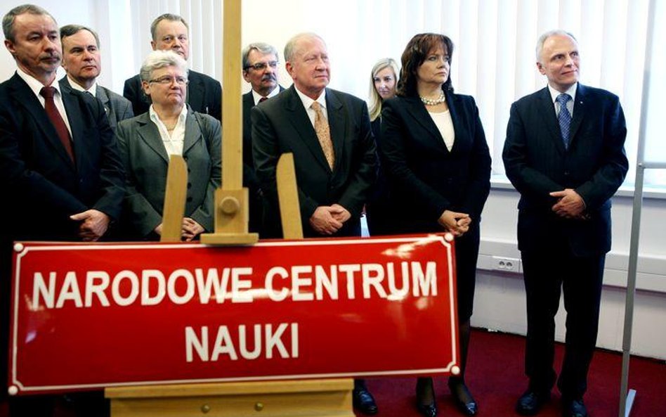 W Krakowie otwarto w piątek Narodowe Centrum Nauki.