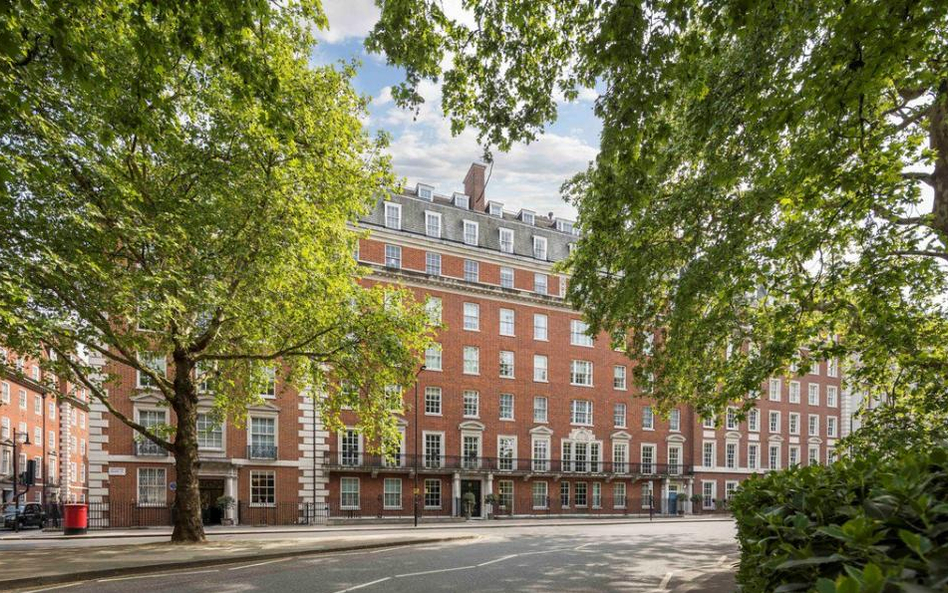 Londyński apartament Onassisów na sprzedaż. Bywały tam tam Jackie Kennedy i Maria Callas