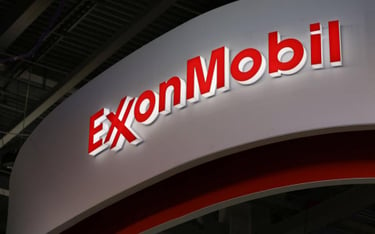 ExxonMobil i Chevron w Europie? Mogą chcieć przejąć Shella lub BP