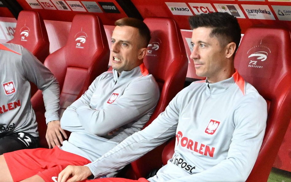 Robert Lewandowski odzyska opaskę kapitana, do kadry wraca też Kamil Grosicki