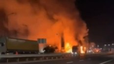 Kadr z nagrania, mającego przedstawiać pożar po uderzeniu drona