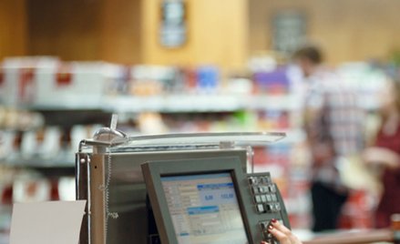 Kasy fiskalne będą musiały być zintegrowane z terminalami płatniczymi