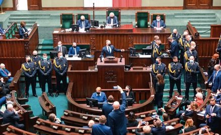 Straż marszałkowska przeszła reformę, gdy Sejmem kierował Marek Kuchciński z PiS