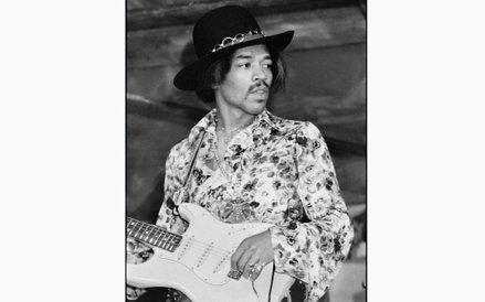 Jimi Hendrix (1942– –1970).. Rozpad jego formacji Band Of Gypsys wiązany jest również z tym, że perk