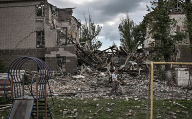 Ruiny Bachmutu głównej, ukraińskiej bazy zaopatrzeniowej we wschodnim Donbasie