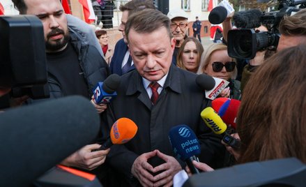 Mariusz Błaszczak po wyjściu z Prokuratury Okręgowej w Warszawie