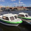 Płynąc motorówką można podziwiać panoramę Szczecina oraz obserwować np. bieliki, czaple i bobry