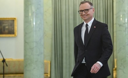 Andrzej Duda spalił okręty już na wstępie swojej prezydentury, pozbawiając się w ten sposób niezależ
