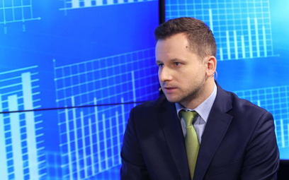 Gościem Przemysława Tychmanowicza w Parkiet TV był Bartosz Krzesiak, dyrektor departamentu emisji ak
