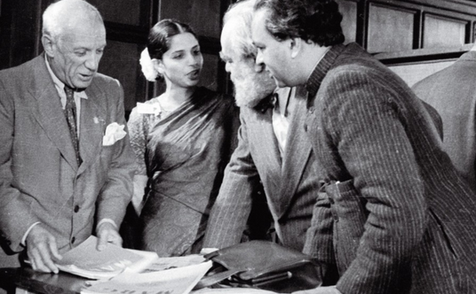 Pablo Picasso na Konkresie Intelektualistów we Wrocławiu w 1948 roku. Udział w nim wzięli także inni