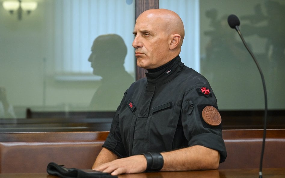 Oskarżony Wojciech Olszański na sali rozpraw Sądu Apelacyjnego w Gdańsku
