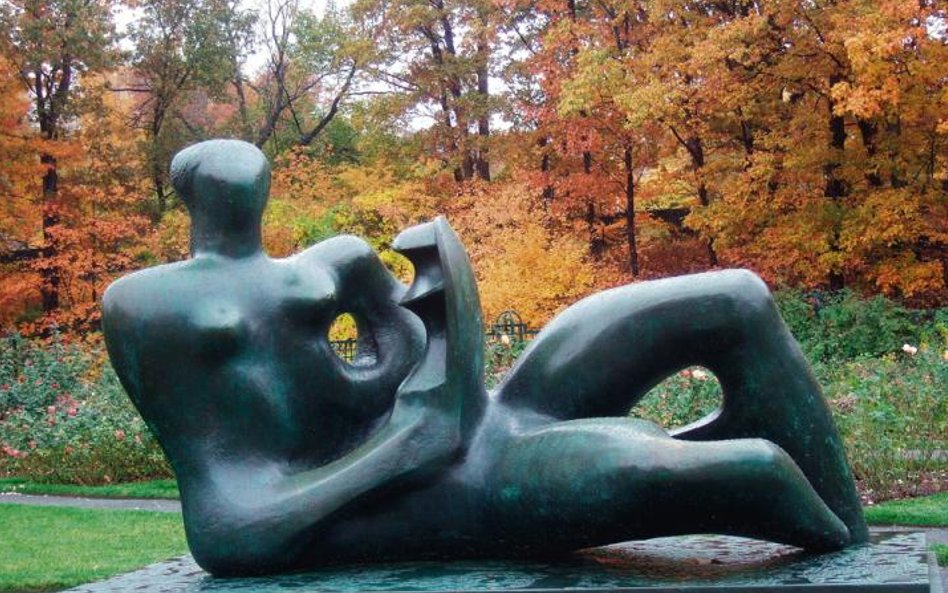 „Leżąca matka i dziecko” („Reclining Mother and Child”), 1974-1976.