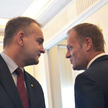 Premier Donald Tusk i wicepremier Waldemar Pawlak liczą na europejską solidarność w sprawie Grecji.