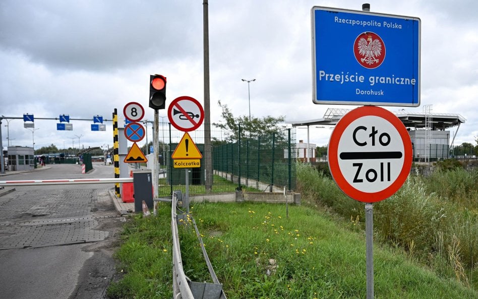 Rosyjski dron uderzył niedaleko przejścia w Dorohusku