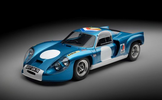 Alpine A220 to pierwowzór modelu AGTZ Twin Tail