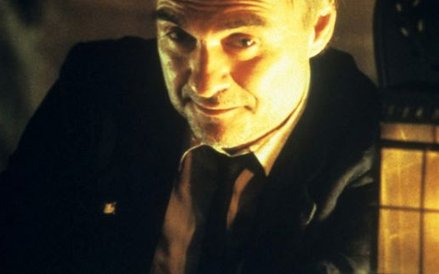 Kenneth Welsh jako Windom Earle