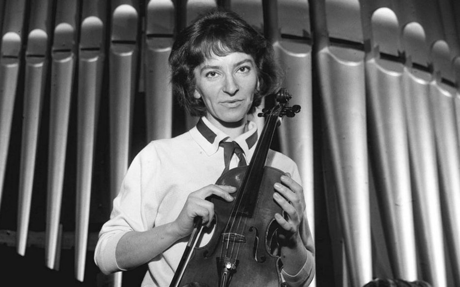 Wanda Wiłkomirska, lata 60., niedługo po debiucie w Nowym Jorku, gdzie kontrakt zaproponował jej sły