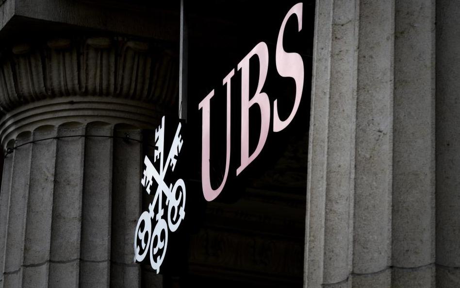 Financial Times: UBS celuje w bogatych Amerykanów