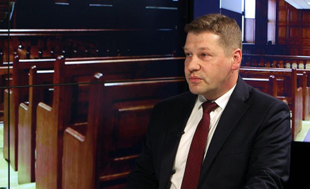 Wielu sędziów podejmuje się aktywności o charakterze politycznym, czyli naruszającej art. 178 konsty