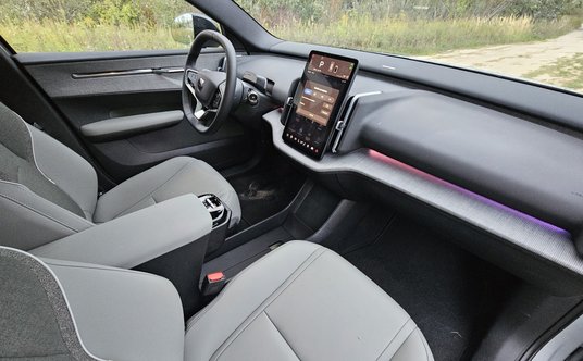 Volvo EX30 Cross Country