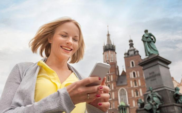 Krakowska aplikacja na smartfony służy nie tylko turystom, ale także mieszkańcom.