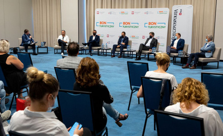 Debata. Turystyka musi działać mimo pandemii