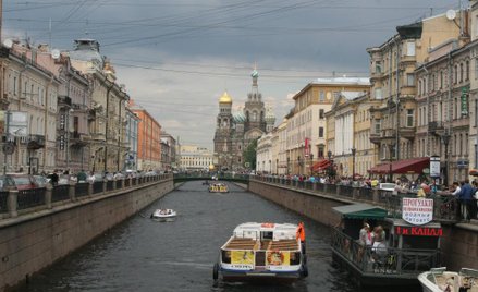 Rajd Wenecja-Pekin. Beztroski Petersburg