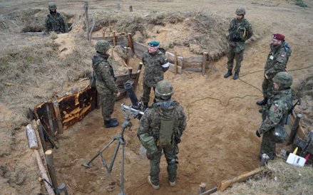 W ćwiczeniu wykorzystywanych jest ok. 800 sztuk sprzętu